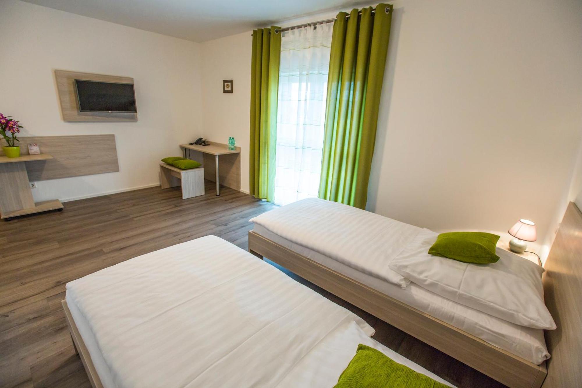 Hotel Anna ฮิลเดน ห้อง รูปภาพ